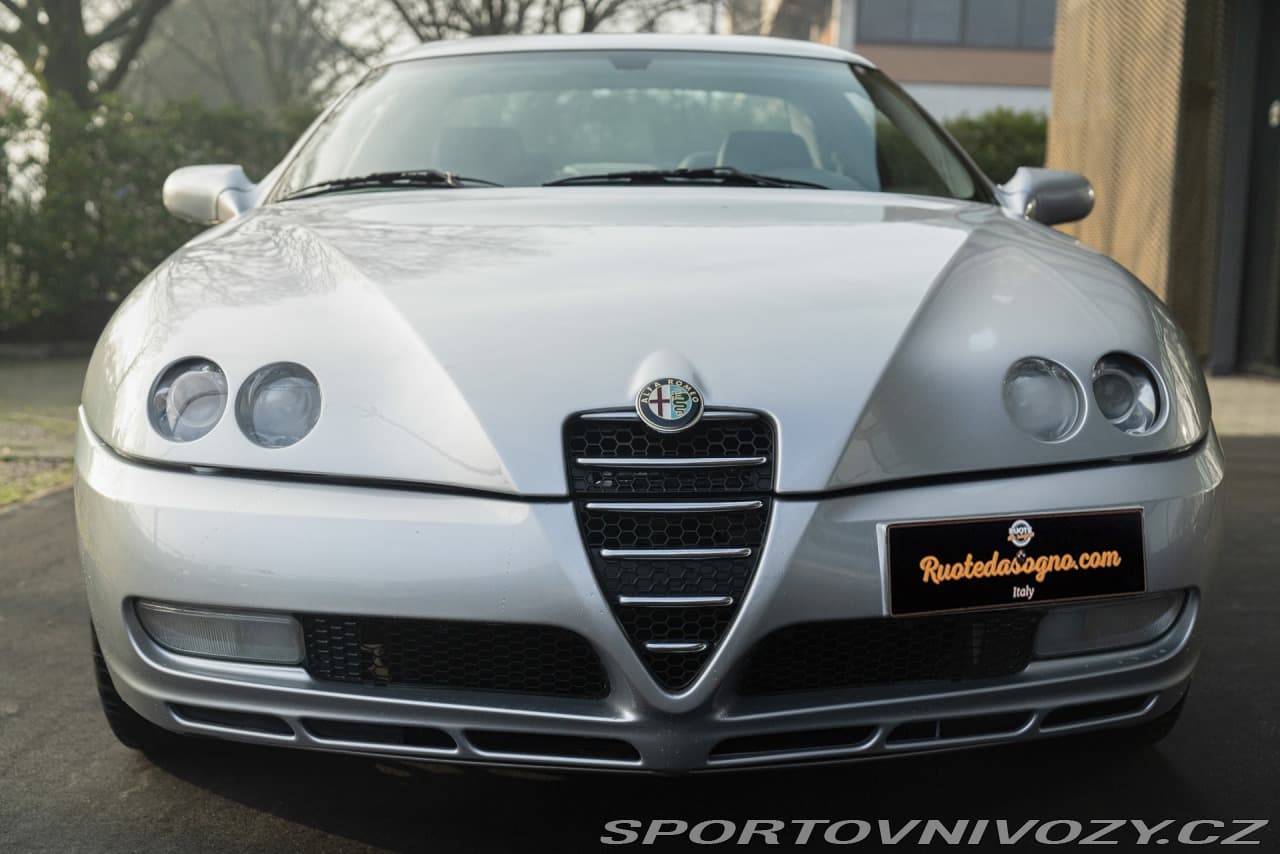 2003 Alfa Romeo GTV - 4