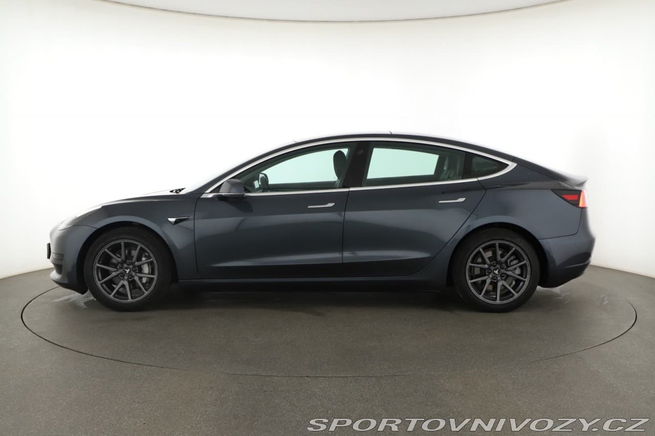 2020 Tesla Model 3 - 3