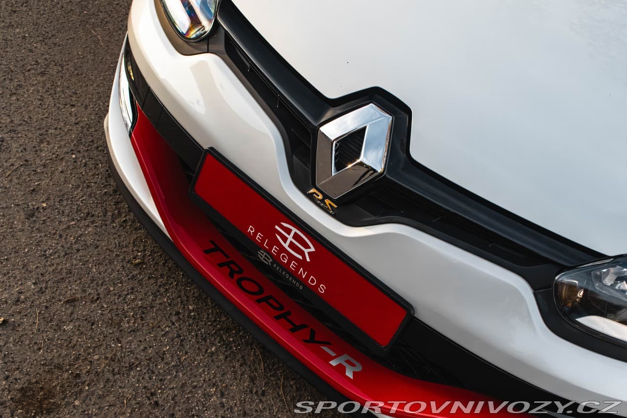 2014 Renault Megane - 12