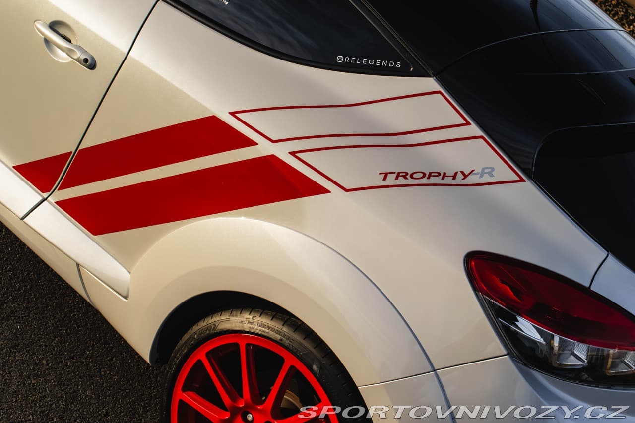 2014 Renault Megane - 16