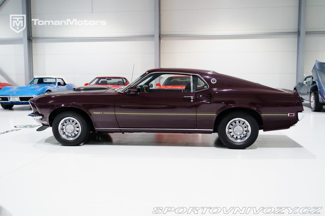 1969 Ford Mustang - 8