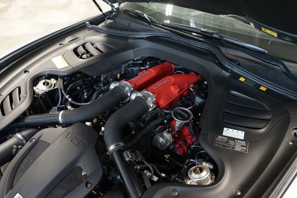 2017 Ferrari Gtc4 - 12