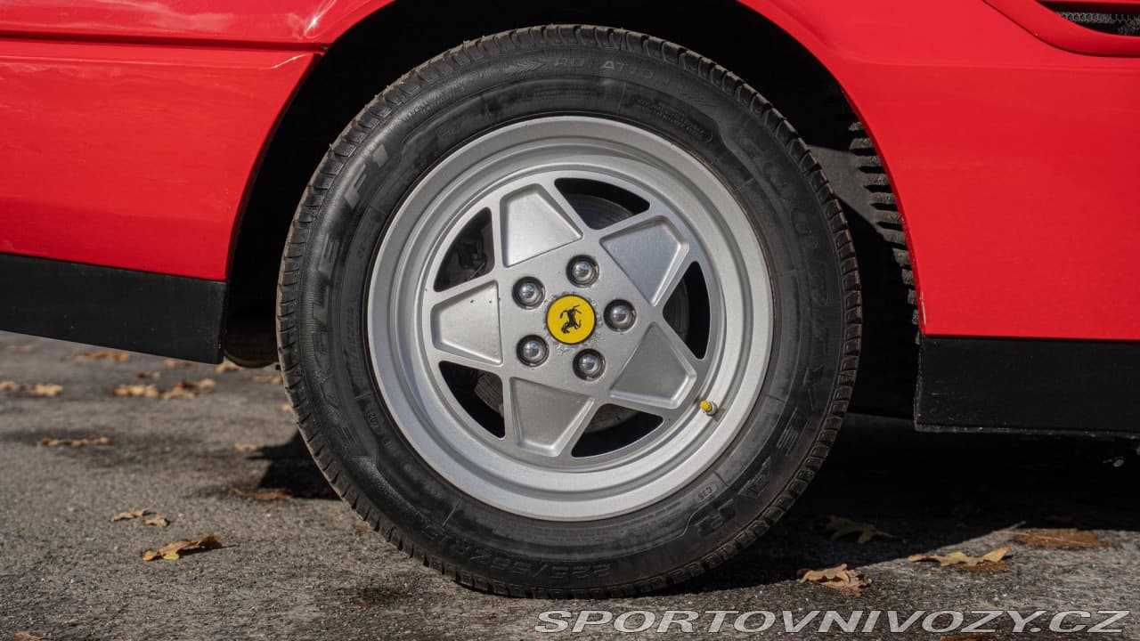 1988 Ferrari Mondial - 10