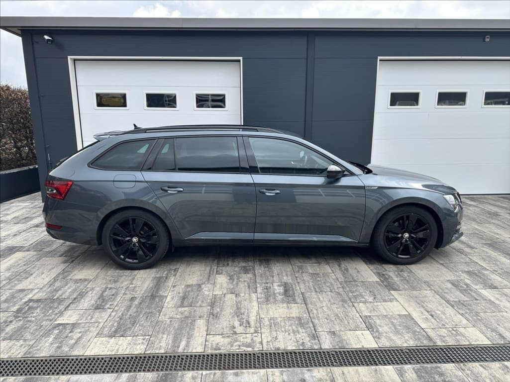 2020 Škoda Superb - 4