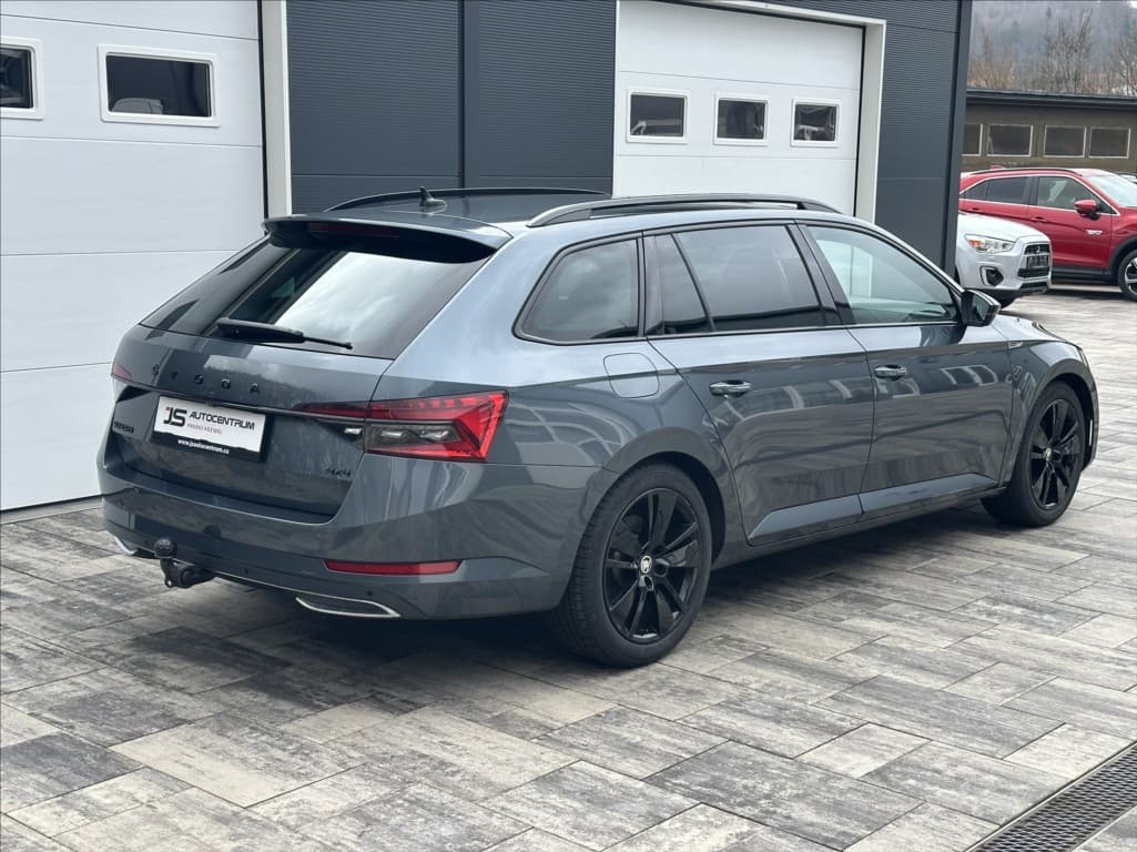 2020 Škoda Superb - 5