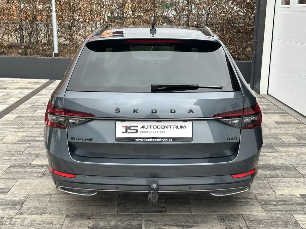 2020 Škoda Superb - 6
