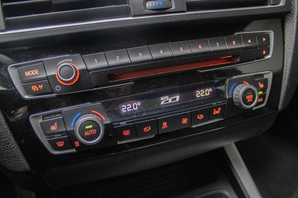 2016 BMW 2-Series - 17