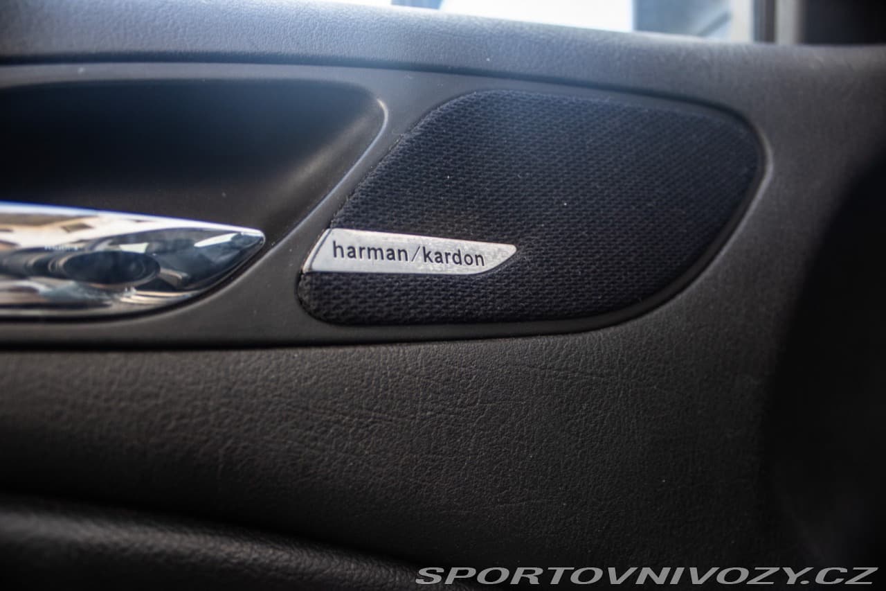 2003 BMW 3-Series - 18