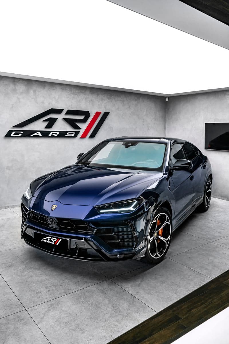 2022 Lamborghini Urus - 8
