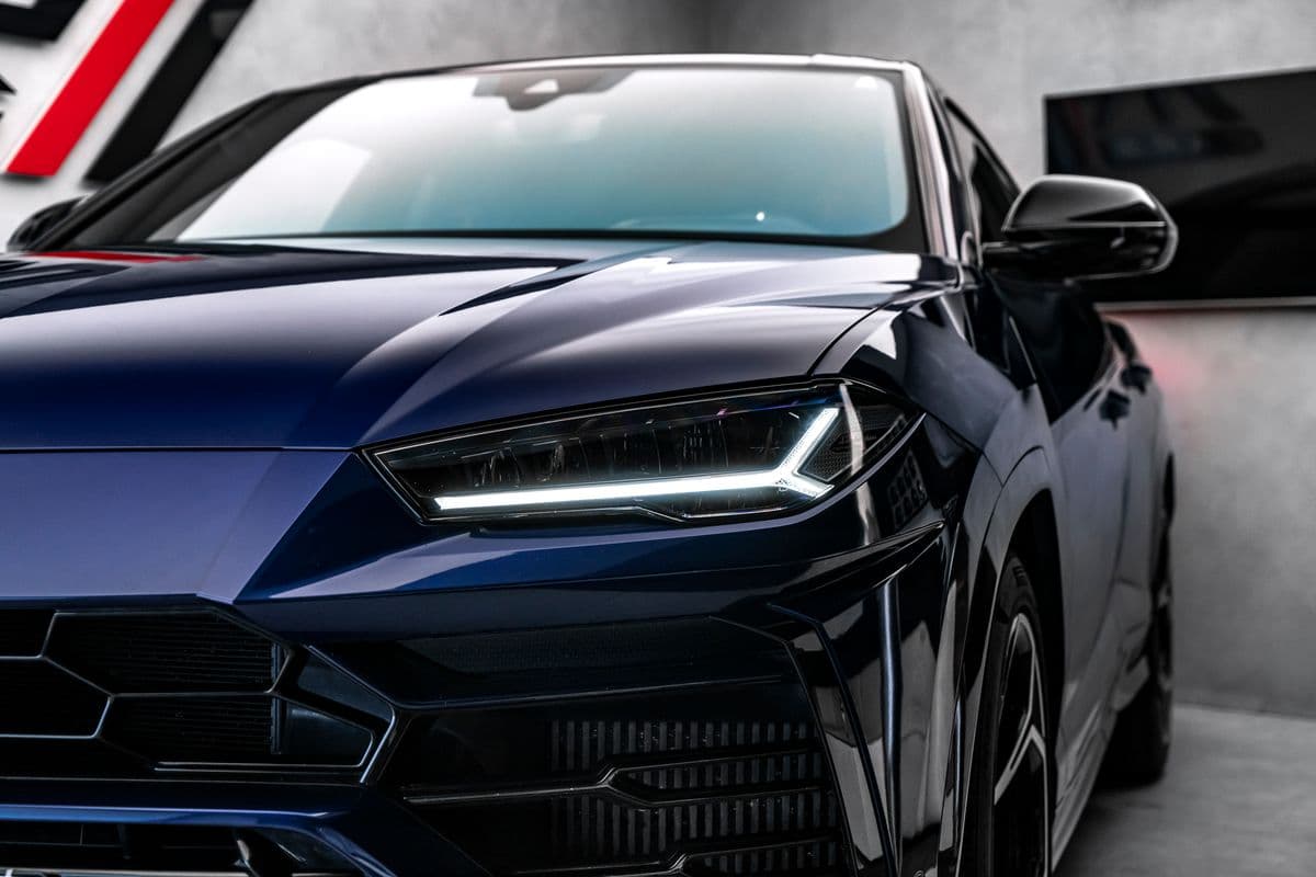 2022 Lamborghini Urus - 9