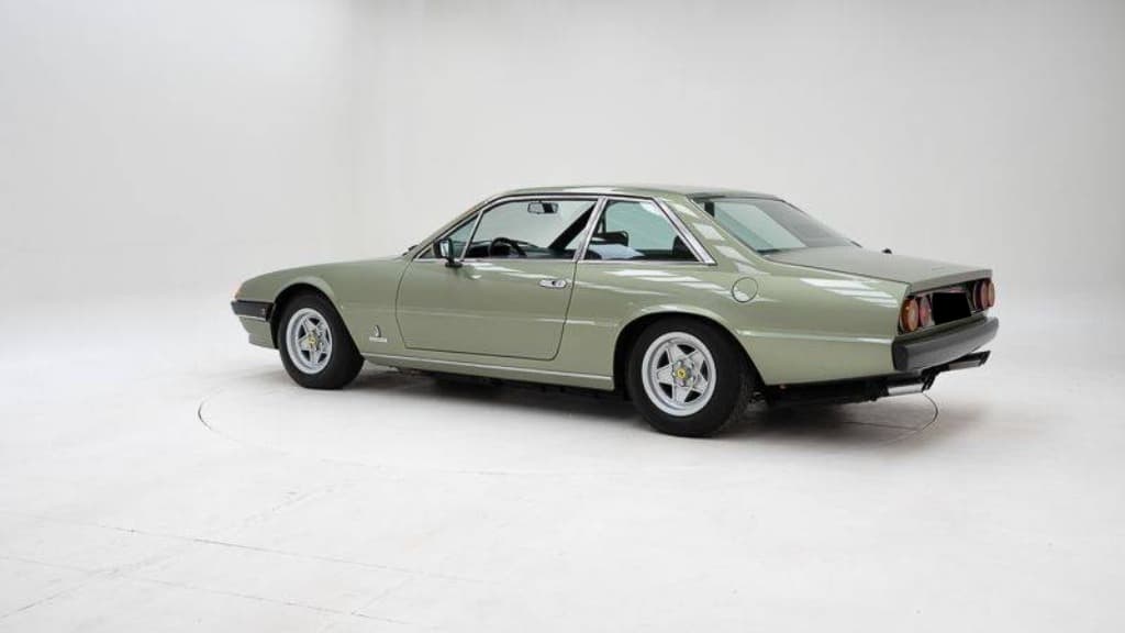 1982 Ferrari 400 - 4