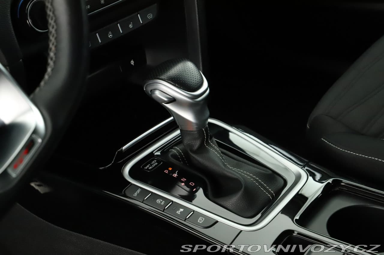 2022 Kia Proceed - 19