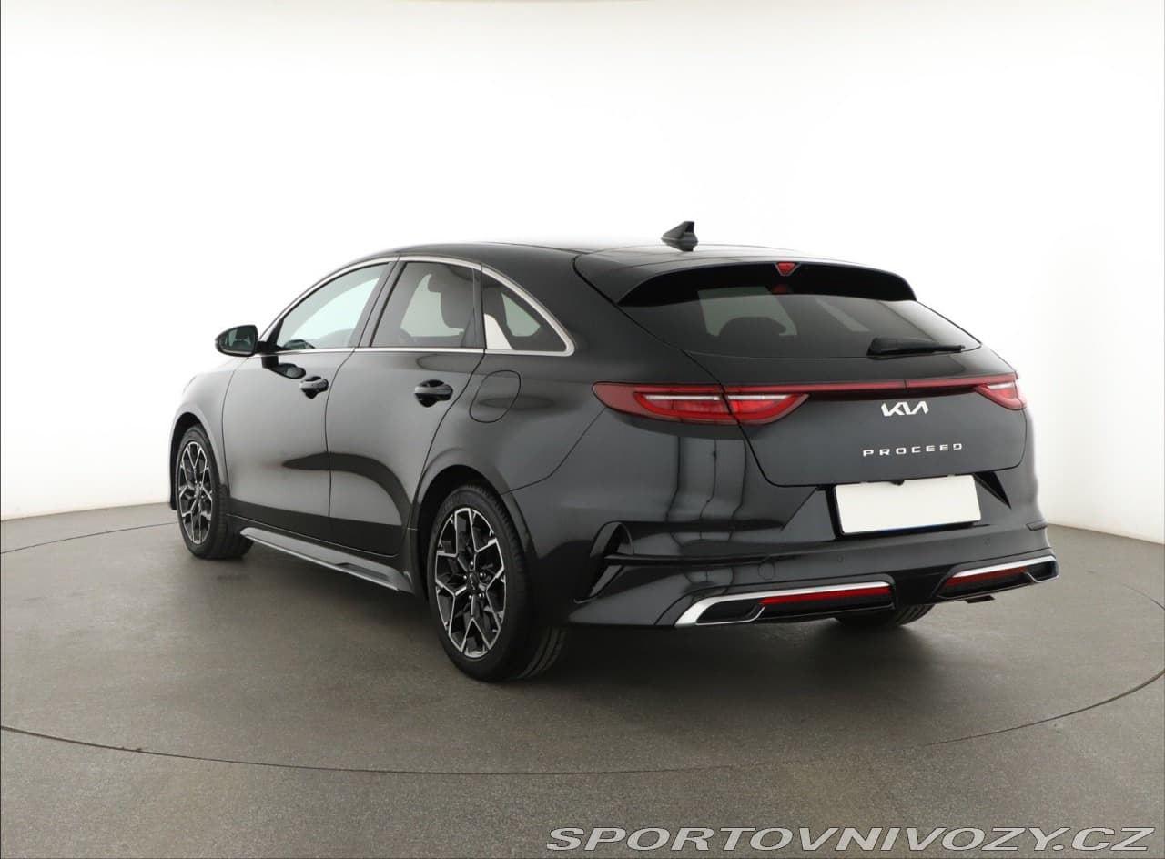 2022 Kia Proceed - 7