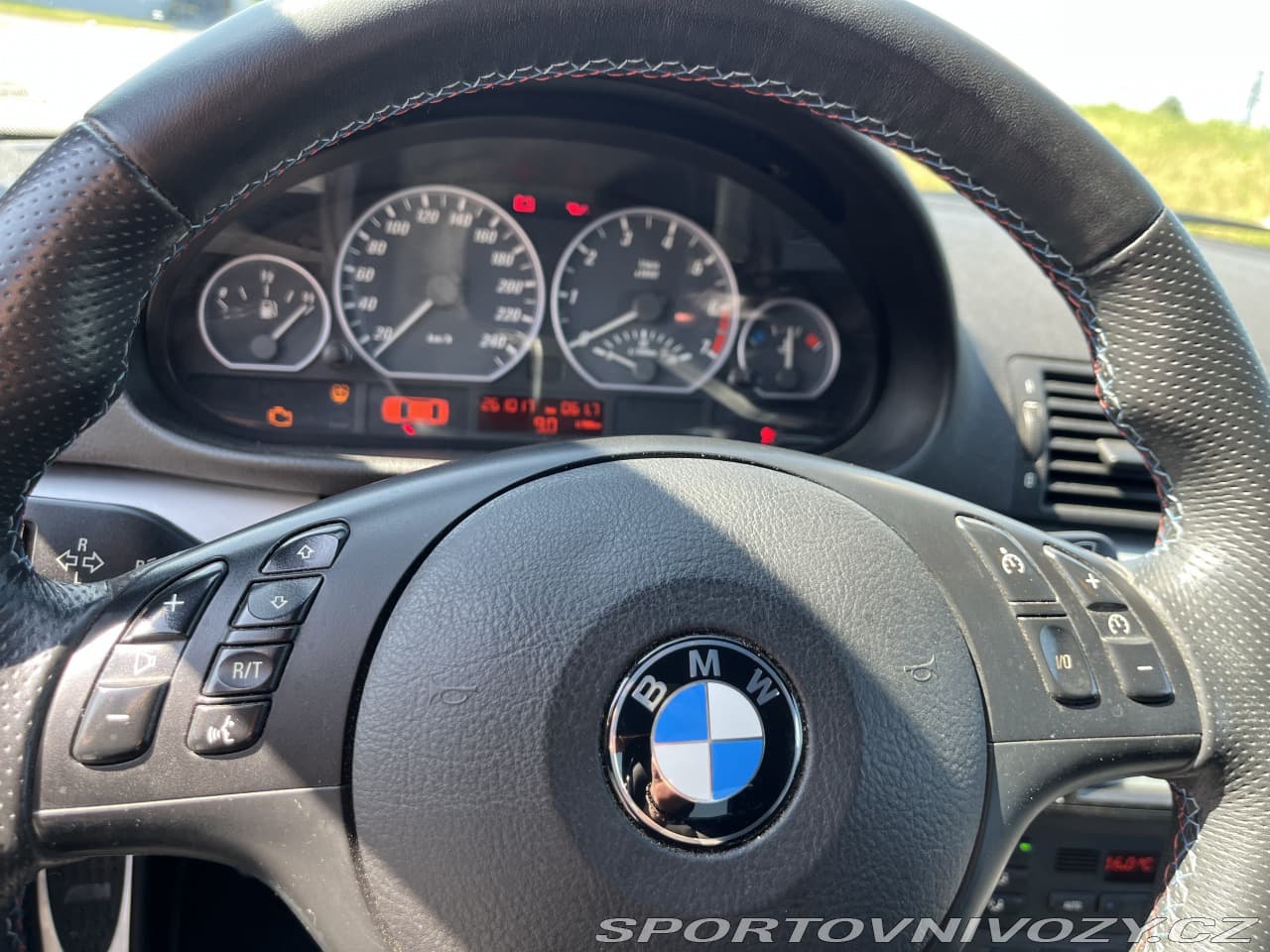 2001 BMW 3-SERIES - 8