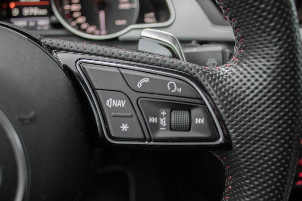 2011 Audi S5 - 17