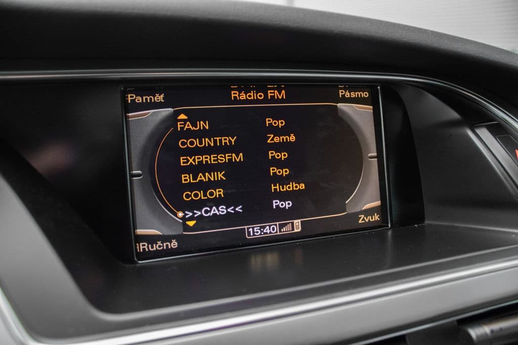 2011 Audi S5 - 20