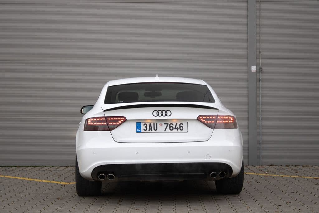 2011 Audi S5 - 6