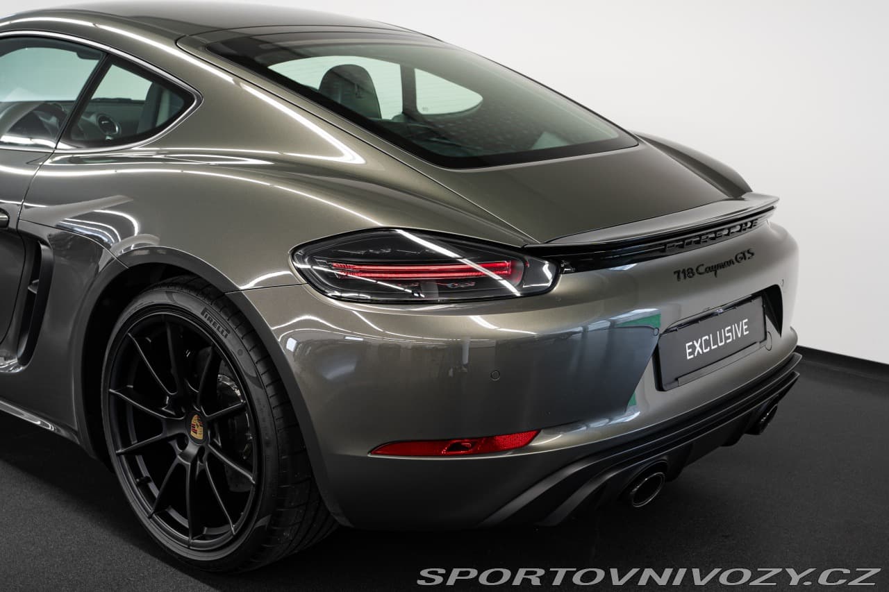2020 Porsche CAYMAN - 16