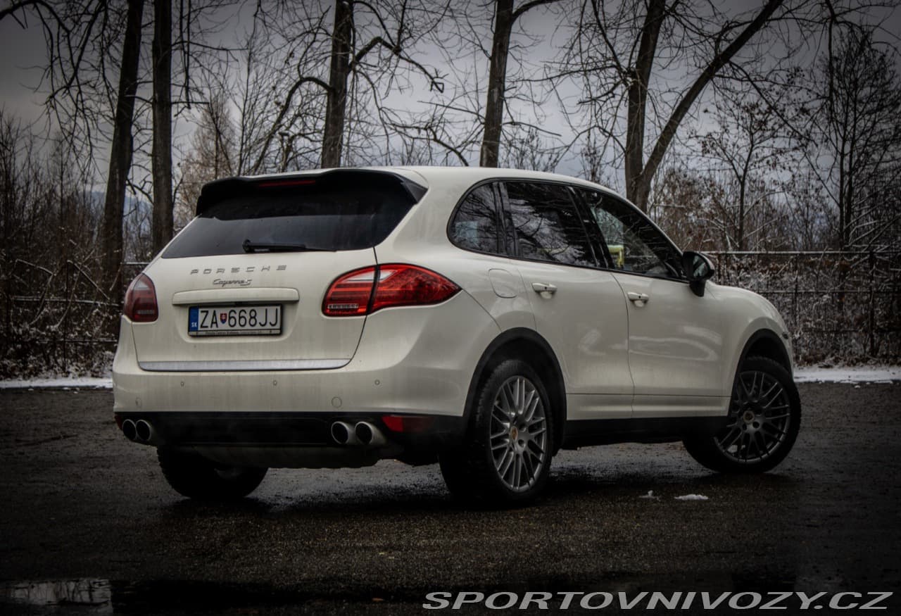 2011 Porsche Cayenne - 29