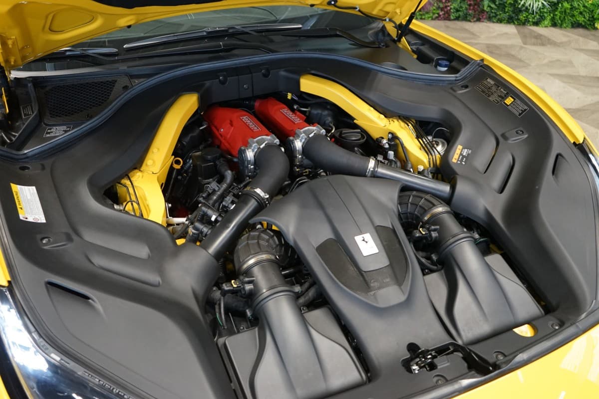 2020 Ferrari PORTOFINO - 10