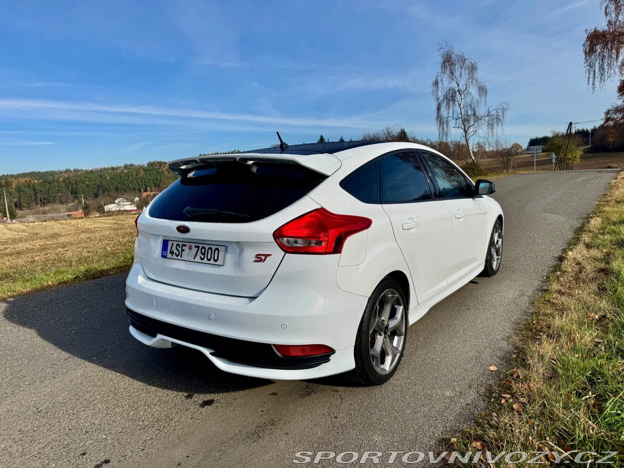 2017 Ford FOCUS - 4