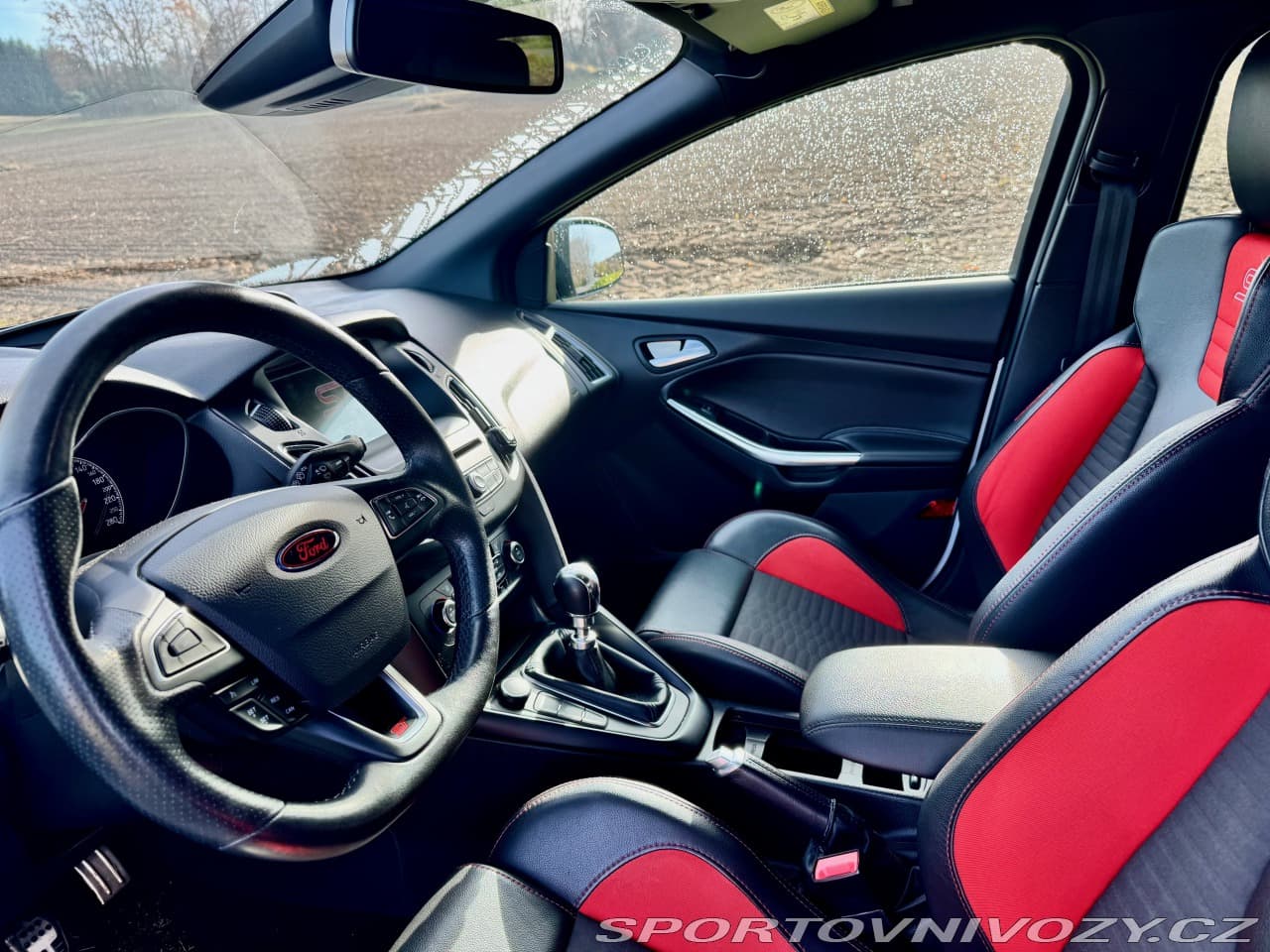 2017 Ford FOCUS - 6