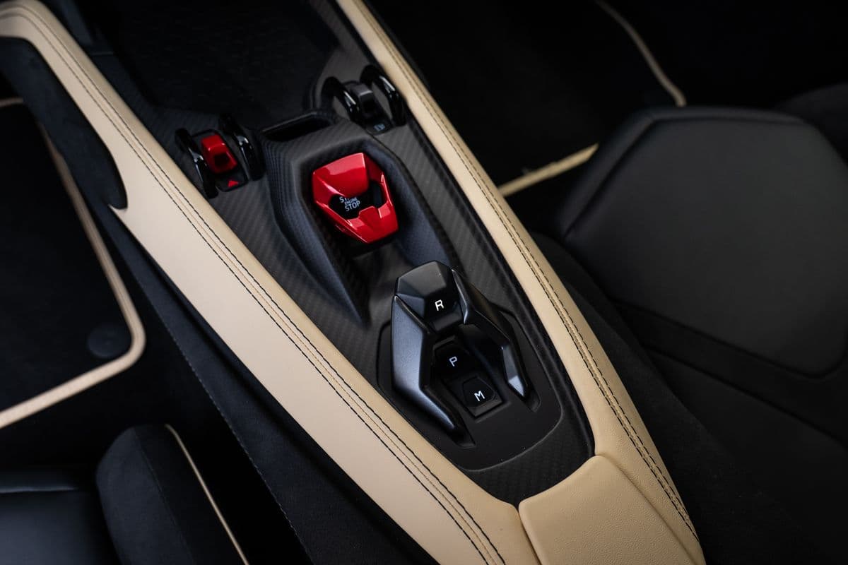 2024 Lamborghini REVUELTO - 15