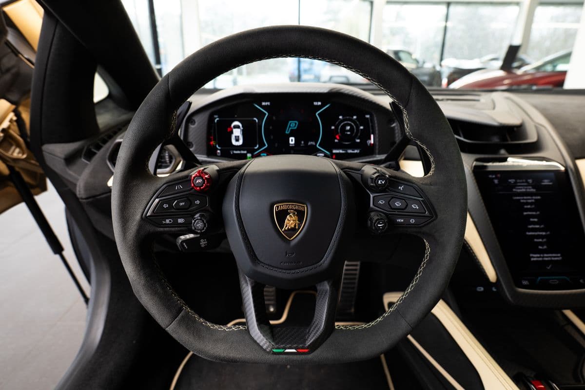 2024 Lamborghini REVUELTO - 6