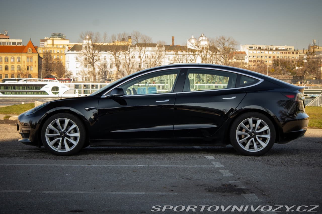 2019 Tesla MODEL 3 - 8