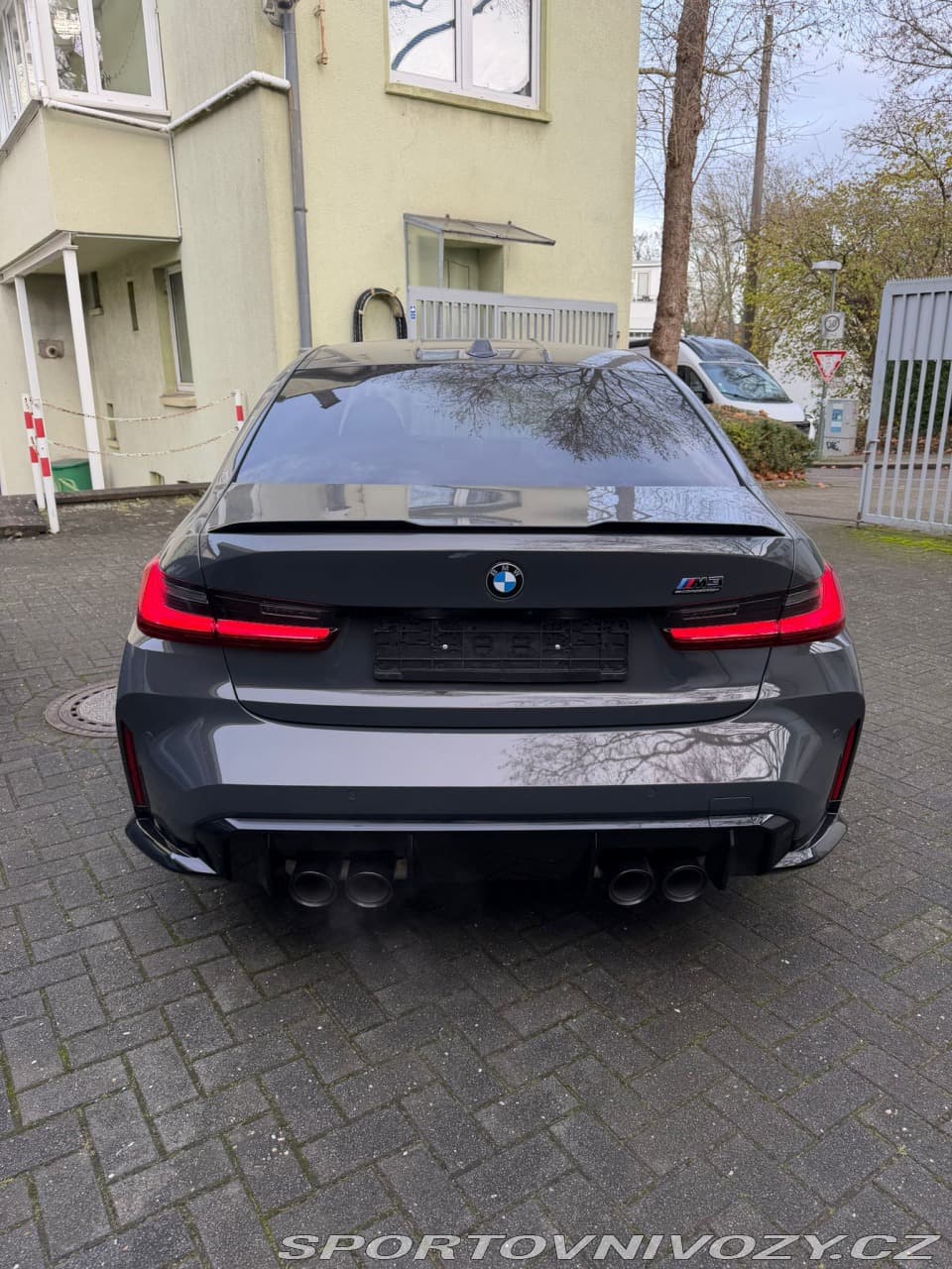 2025 BMW M3 - 9