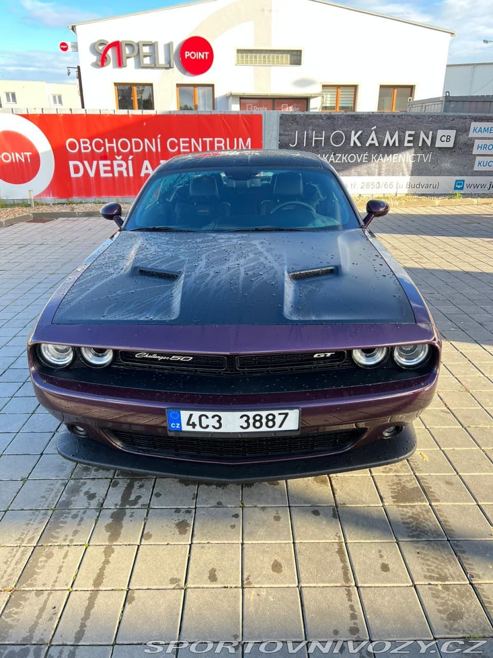 Dodge Challenger Edice 50