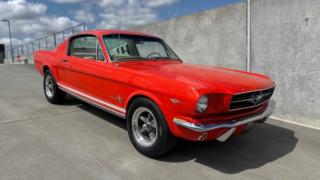 1965 Ford MUSTANG - 7