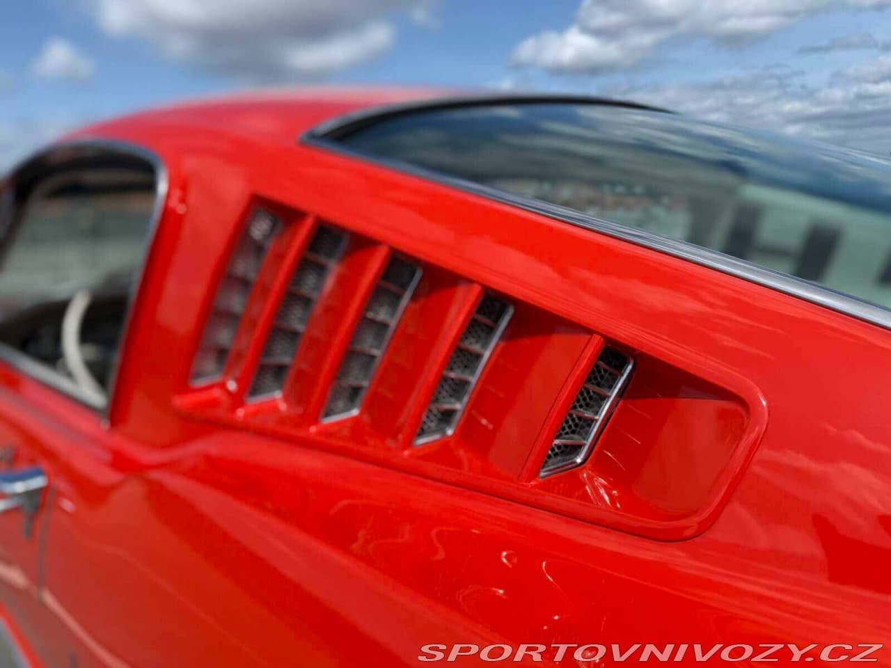 1965 Ford MUSTANG - 8