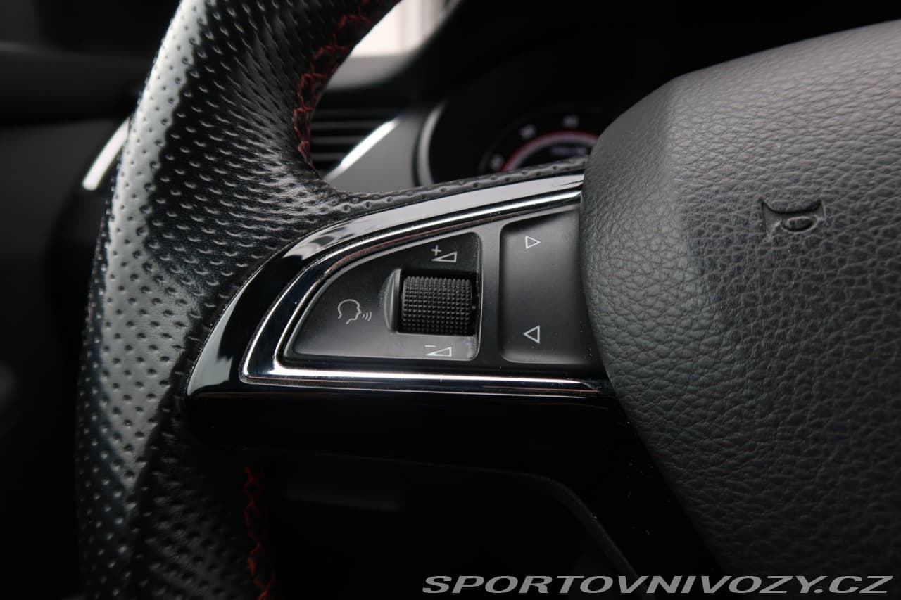 2017 Škoda Octavia - 77