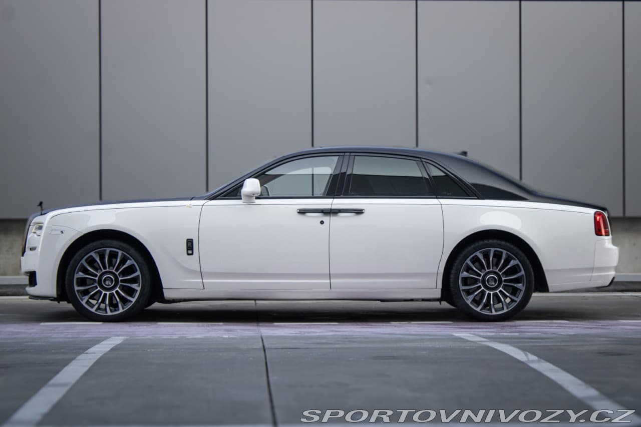 2014 Rolls-Royce GHOST - 3