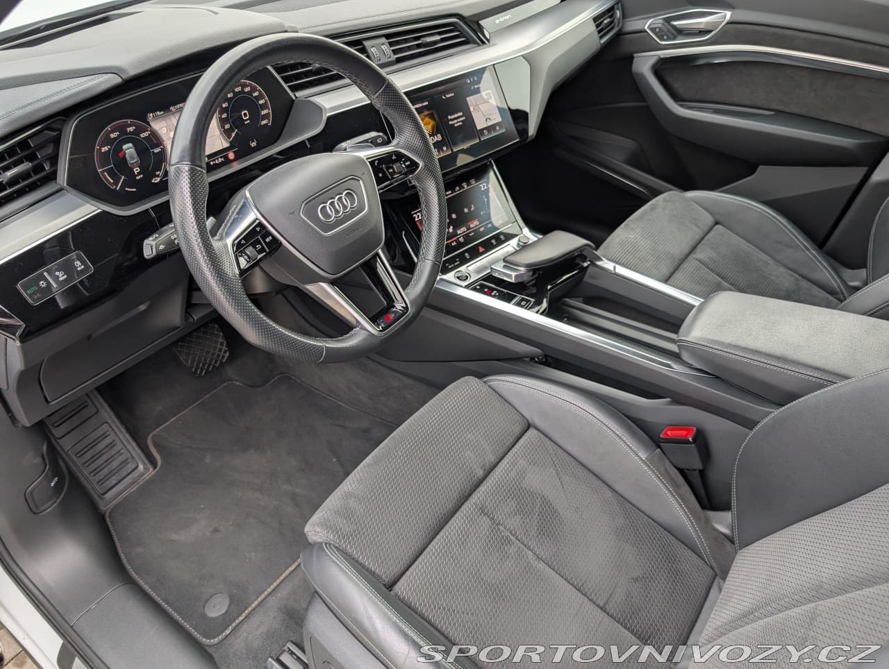 Audi  E-tron S-Line 55 Quattro