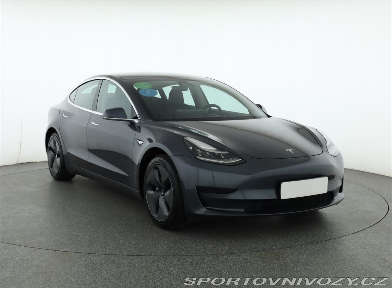 Tesla Model 3 Std Range Plus 52kWh
