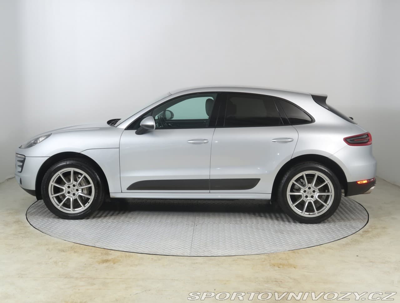 2014 Porsche Macan - 9