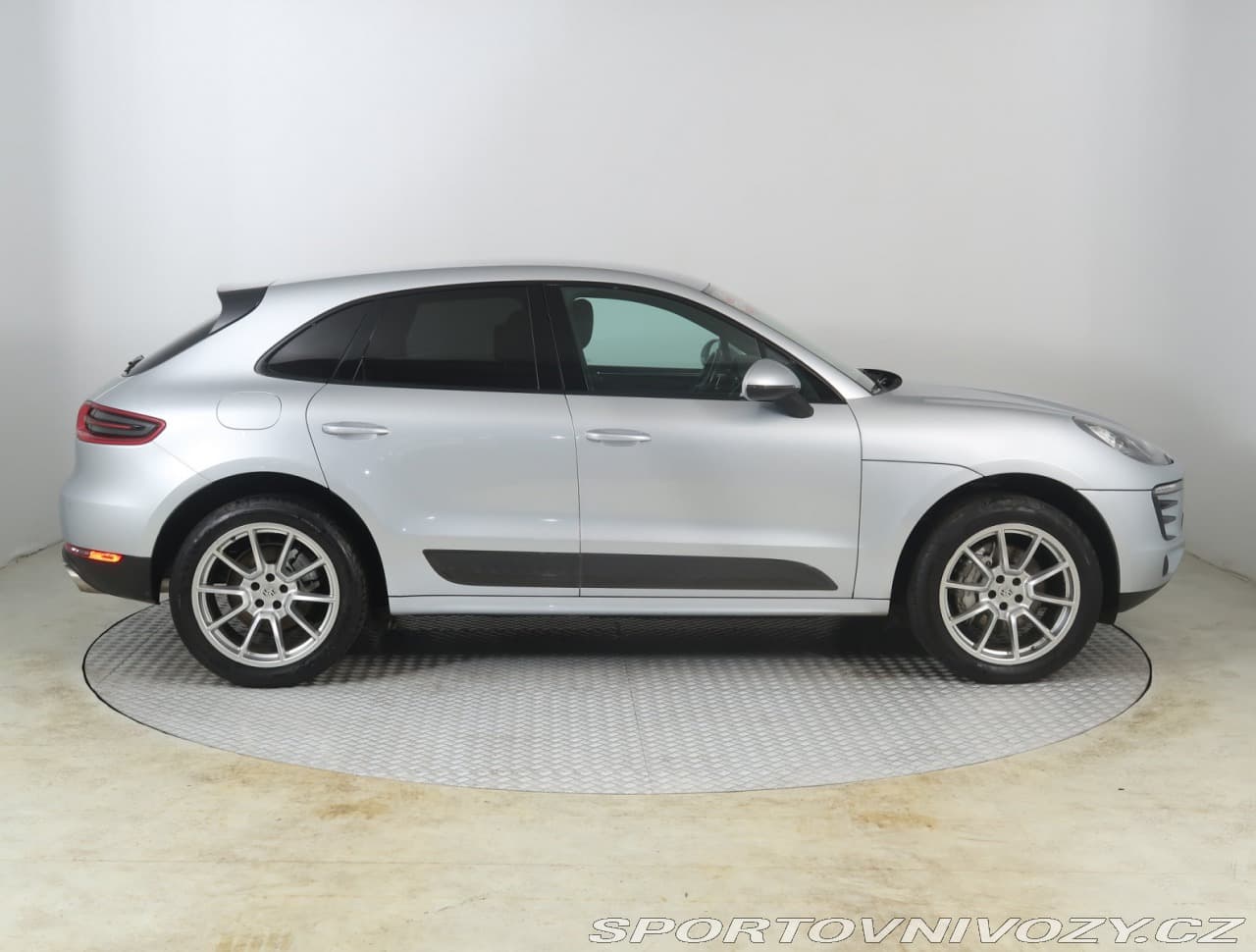 2014 Porsche Macan - 21