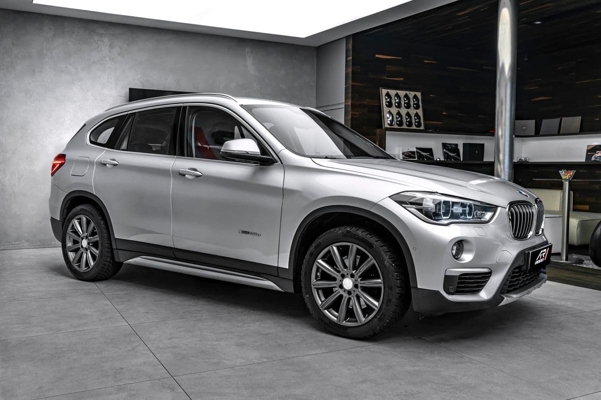 2017 BMW X1 - 13