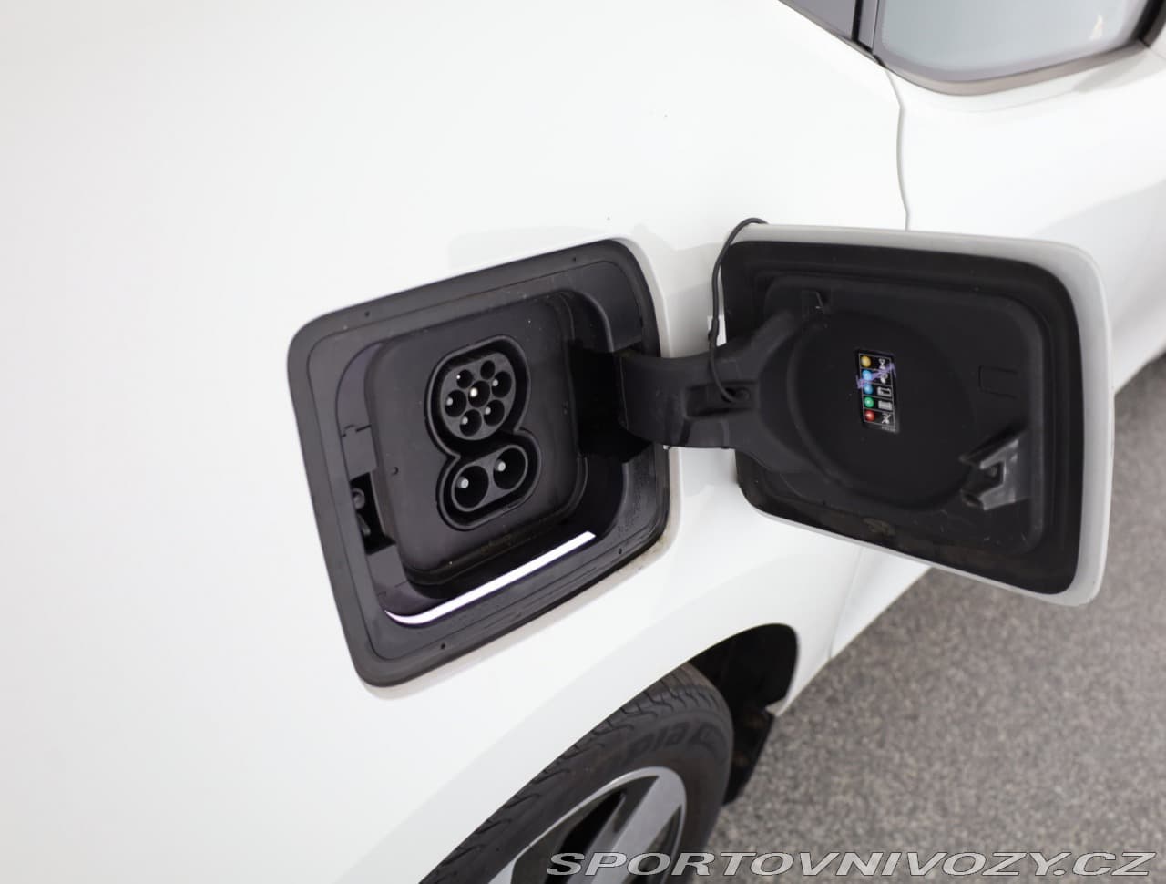 2020 BMW I3 - 77