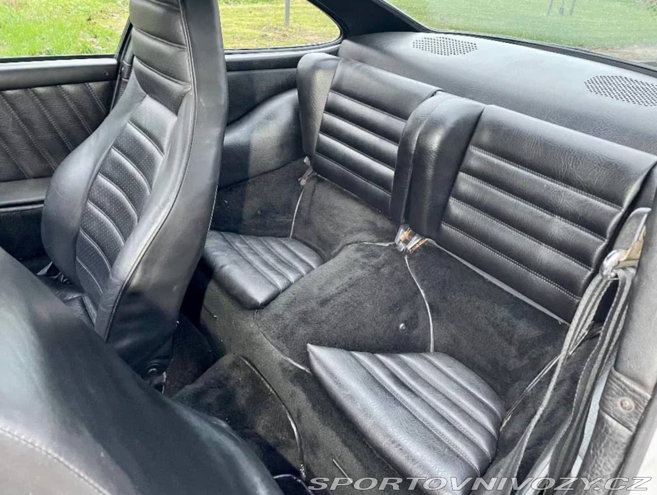 1977 Porsche 911 - 11