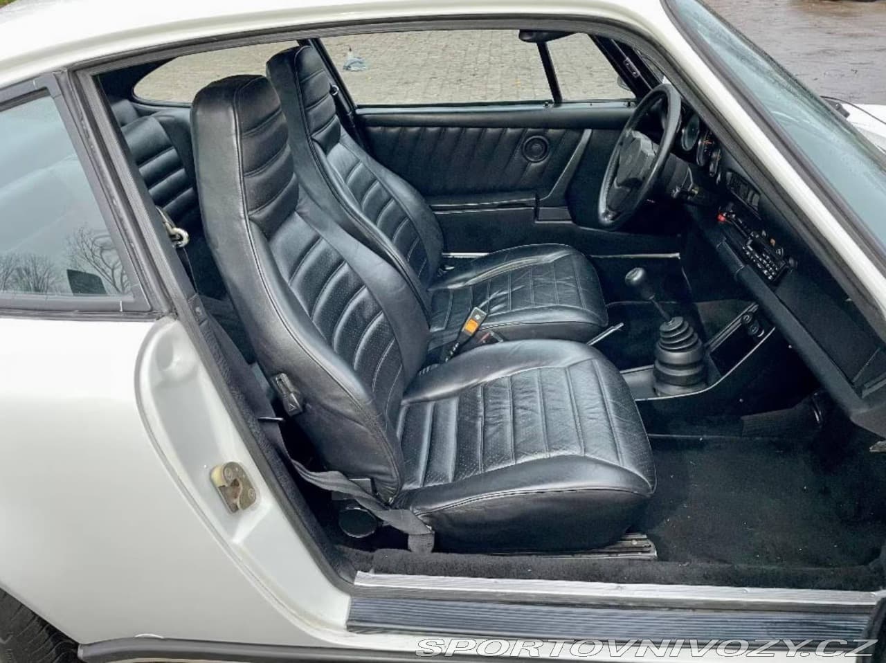 1977 Porsche 911 - 9