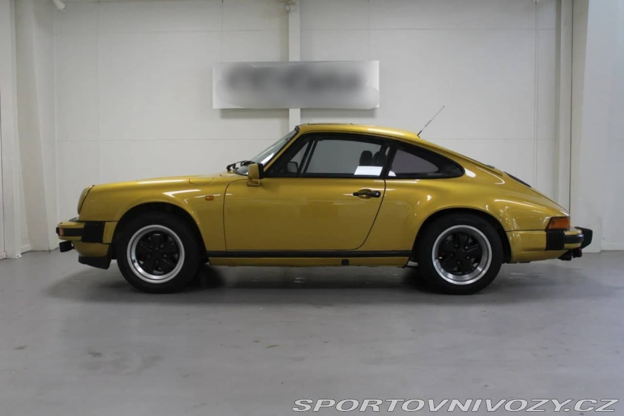 1983 Porsche 911 - 3