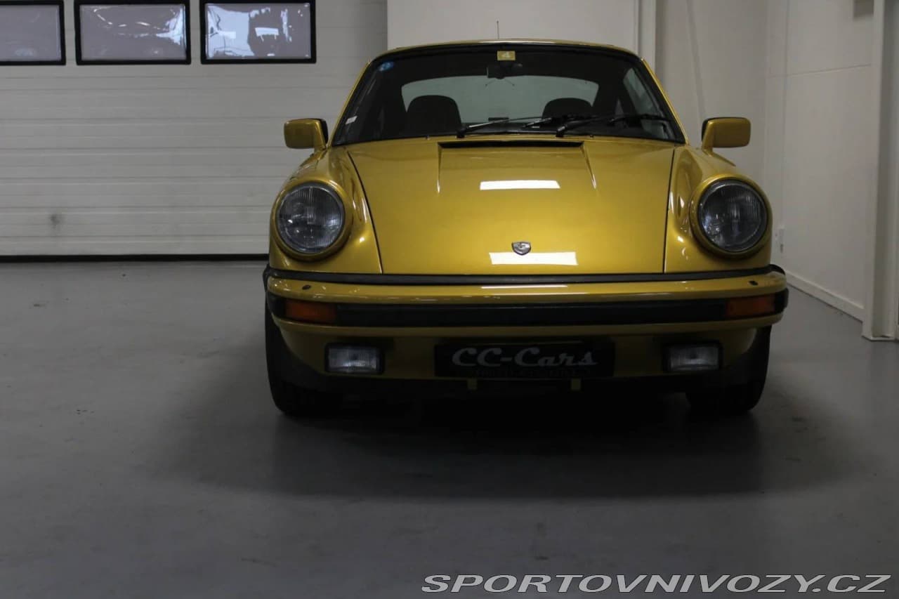 1983 Porsche 911 - 4