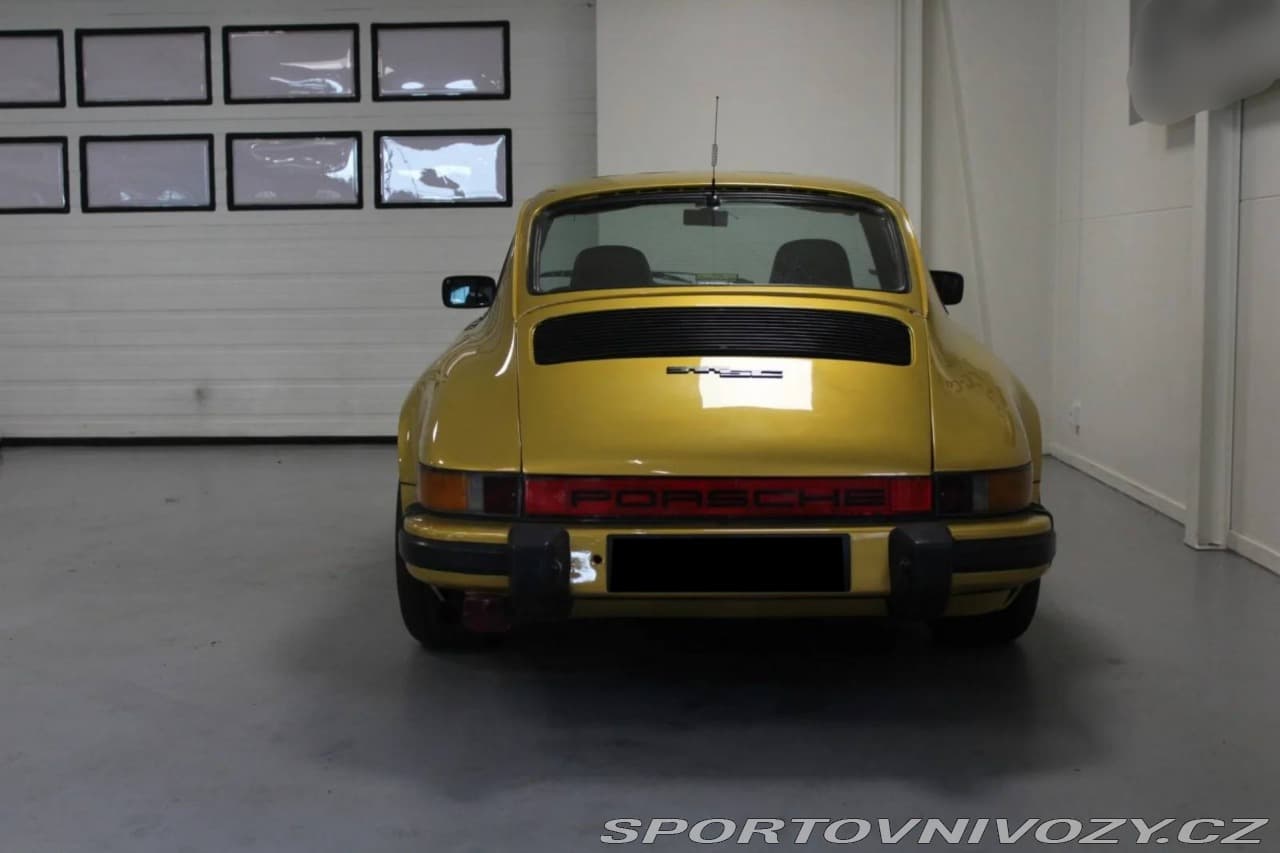 1983 Porsche 911 - 5