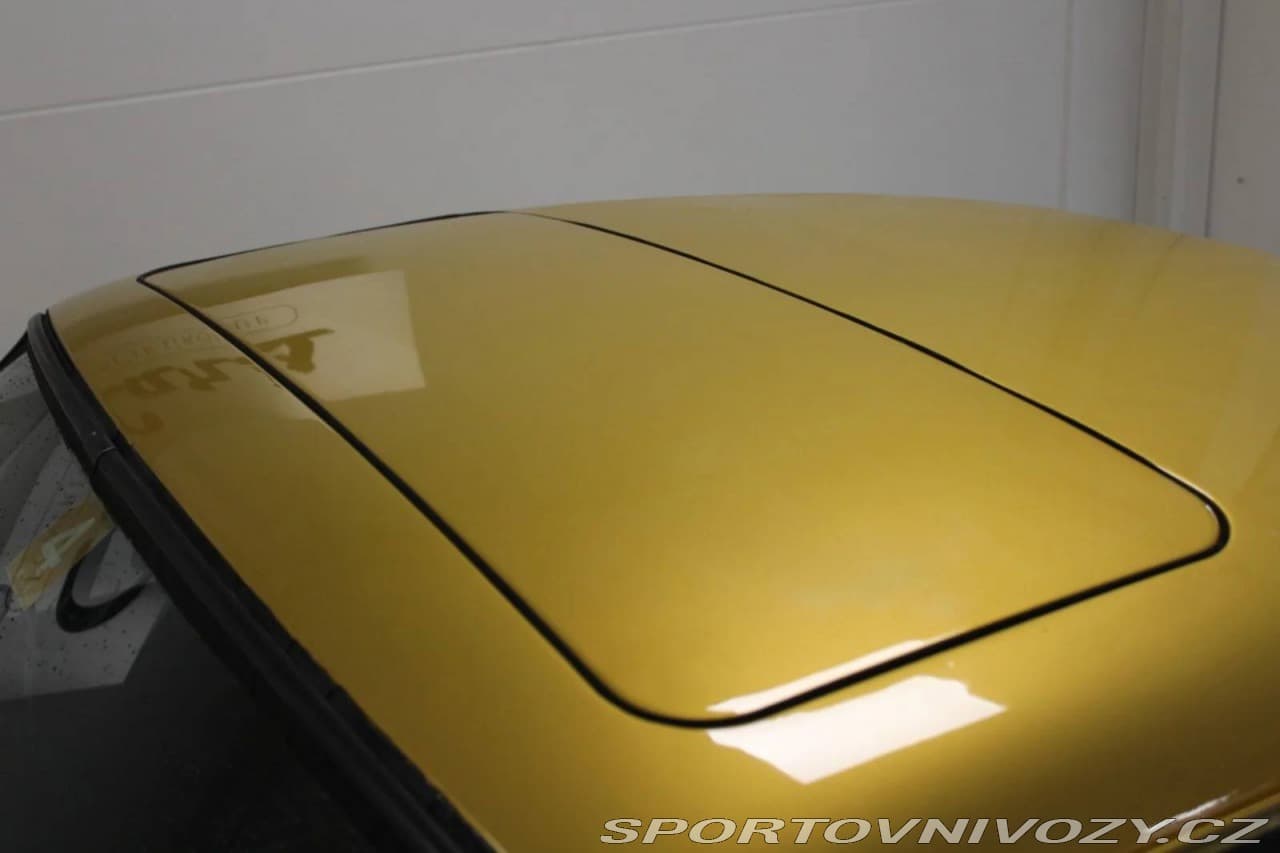 1983 Porsche 911 - 7