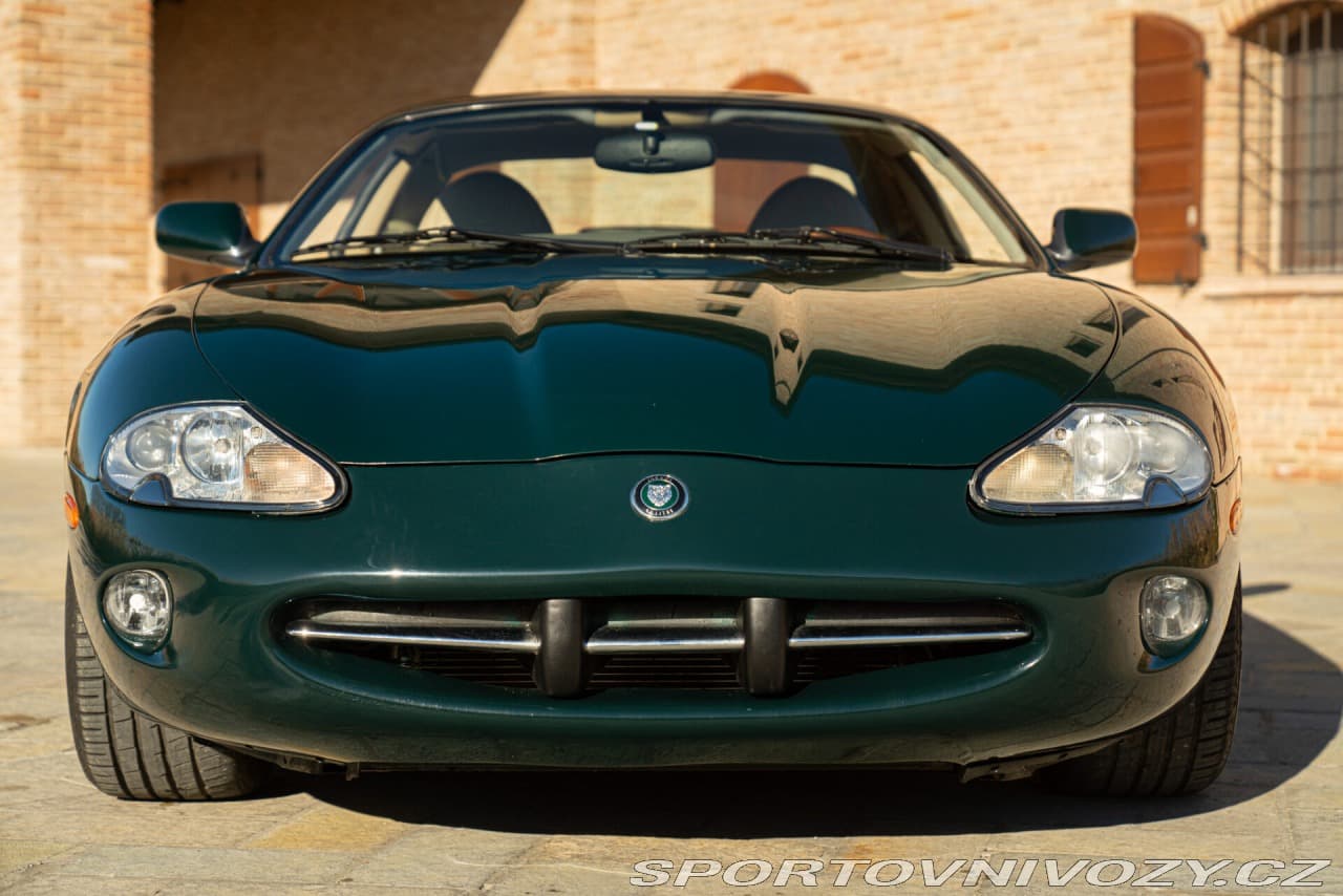 1998 Jaguar XK - 3