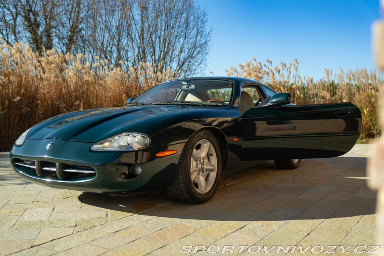 1998 Jaguar XK - 8