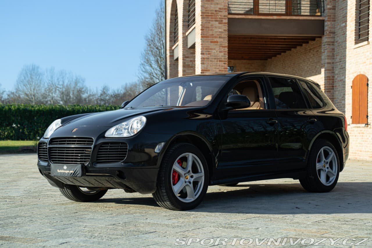 Porsche Cayenne TURBO S